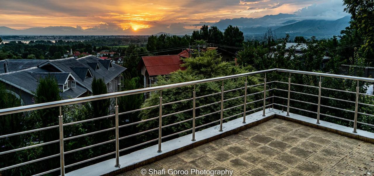 Orania Hotel Srinagar  Luaran gambar