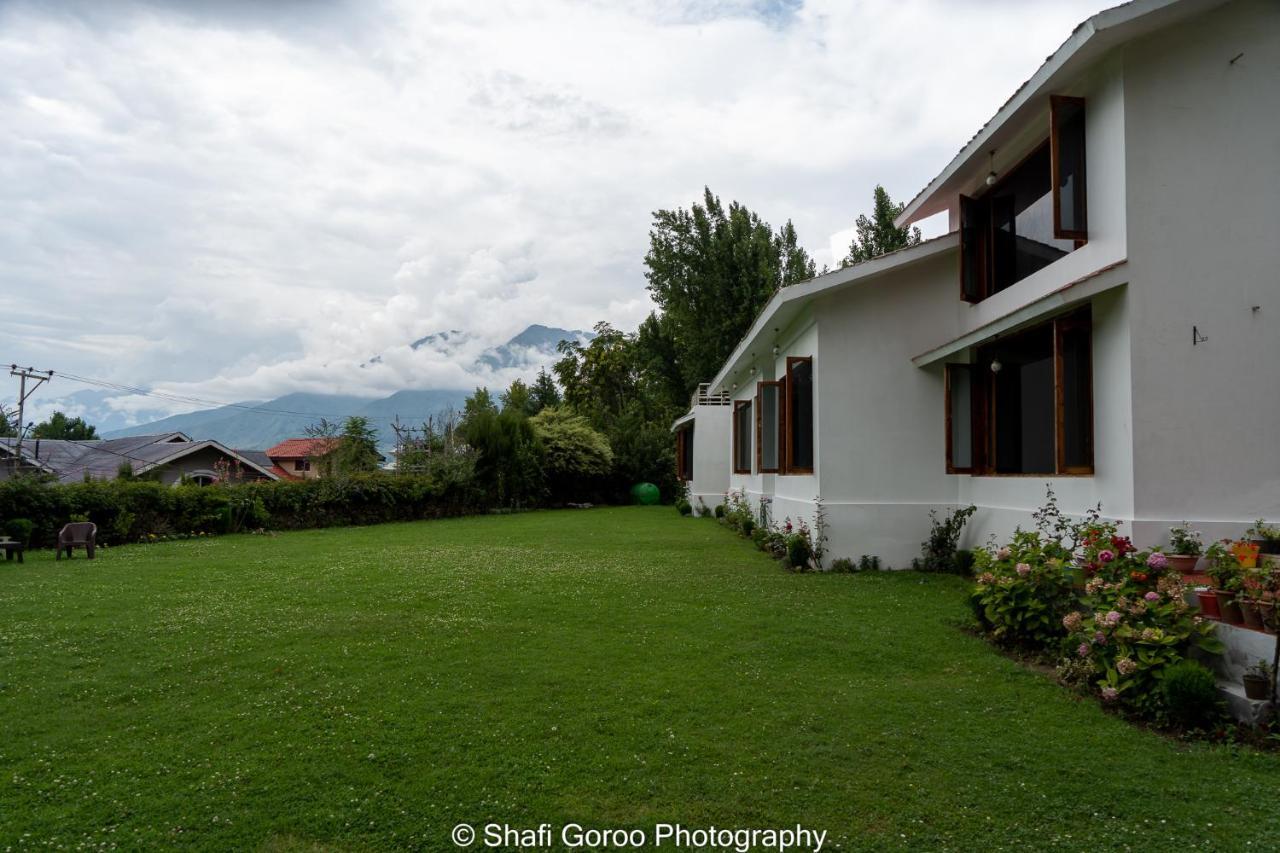 Orania Hotel Srinagar  Luaran gambar