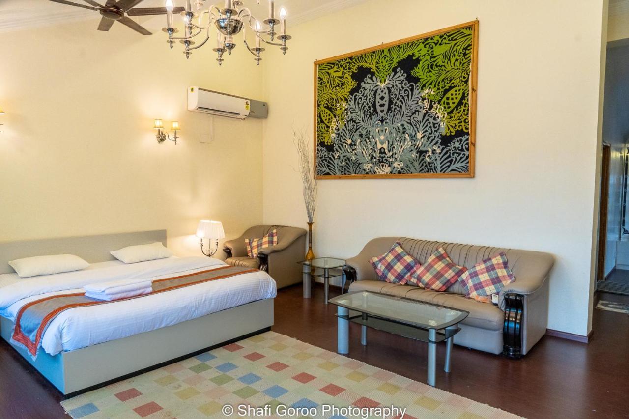 Orania Hotel Srinagar  Luaran gambar